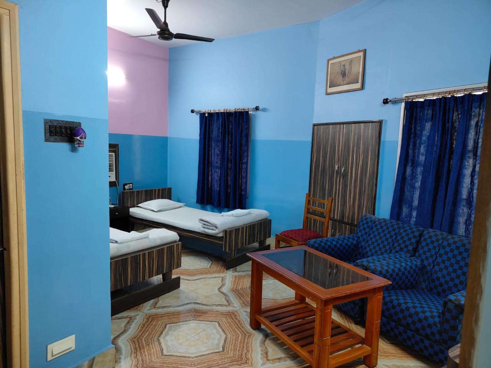Hotel Purbanchal Māldah 외부 사진